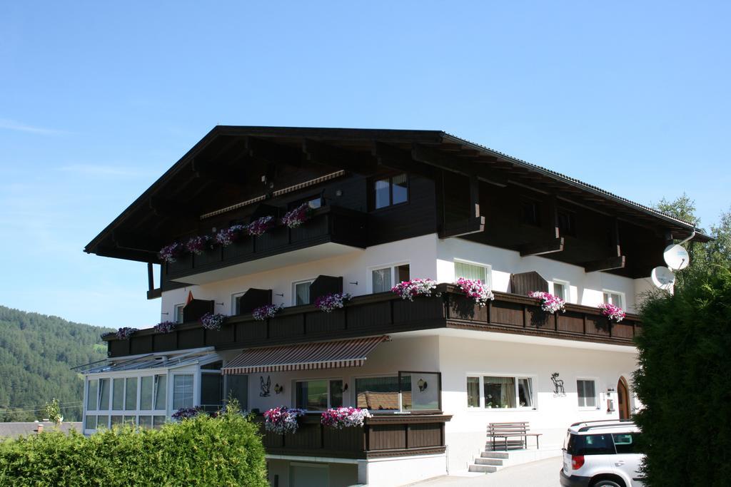 Haus Hubertus Mieders Exterior foto